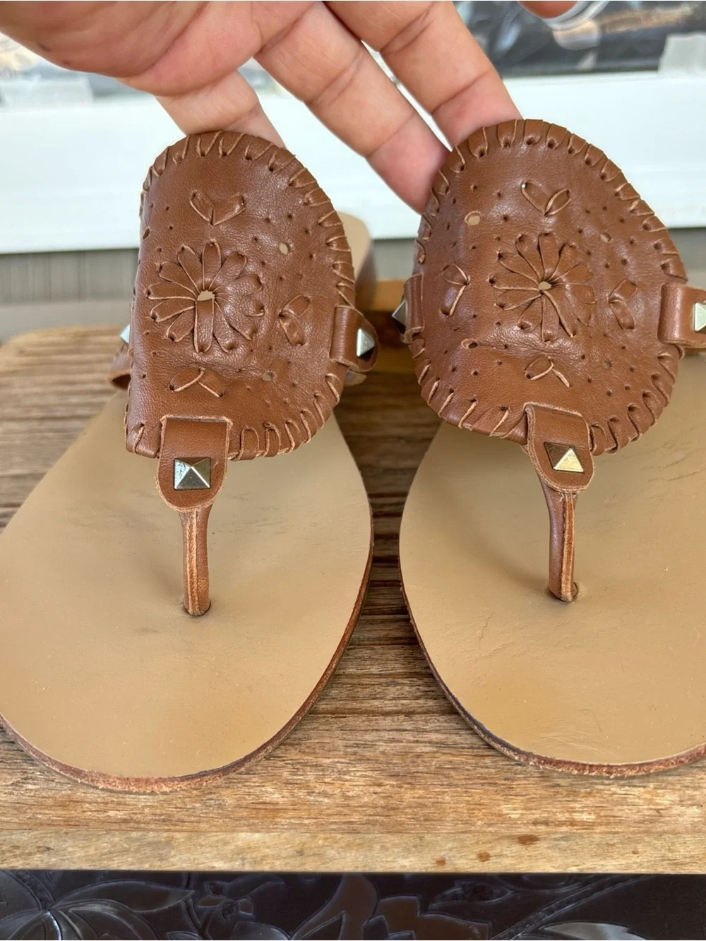 Jack Rogers Brown Leather T-Strap Sandals with Stud Detail 10 M